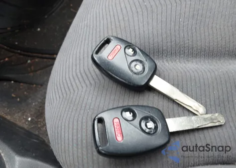 2013 Honda Fit из США, поврежденный, VIN JHMGE8H36DC015747